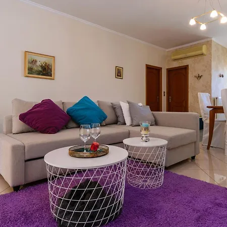 Daire Penthouse In Quiet Neighborhood Near Sandy *