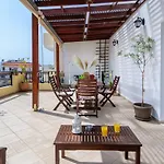 Apartamento Penthouse In Quiet Neighborhood Near Sandy *